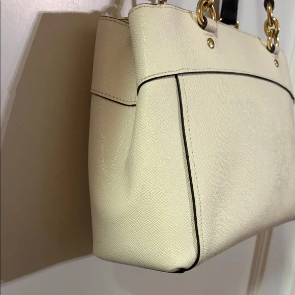 Coach Brooke Carryall Cream and Black Shoulder Bag - Picture 9 of 16